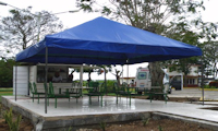 Refreshments stand, outside Terminal